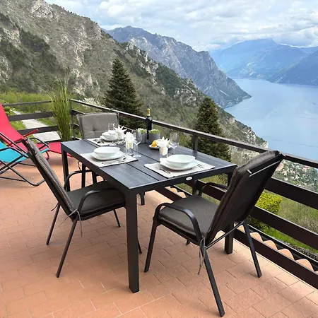 Casa Lili Le Balze View Volano (Trento)